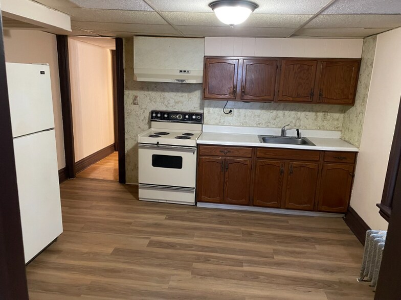 Building Photo - 134 S Franklin St