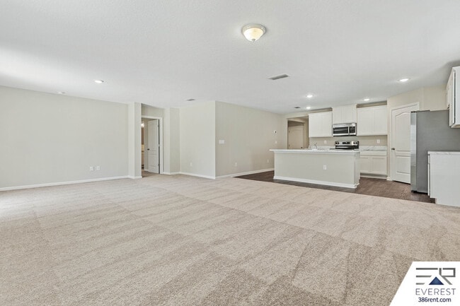 Building Photo - 5 Birchfield Pl