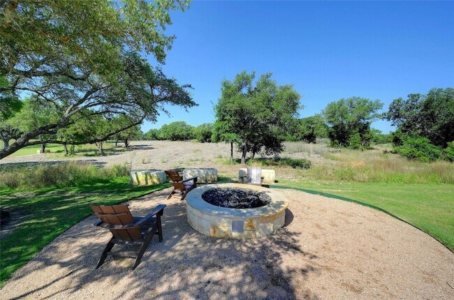 Building Photo - 456 Red Matador Ln