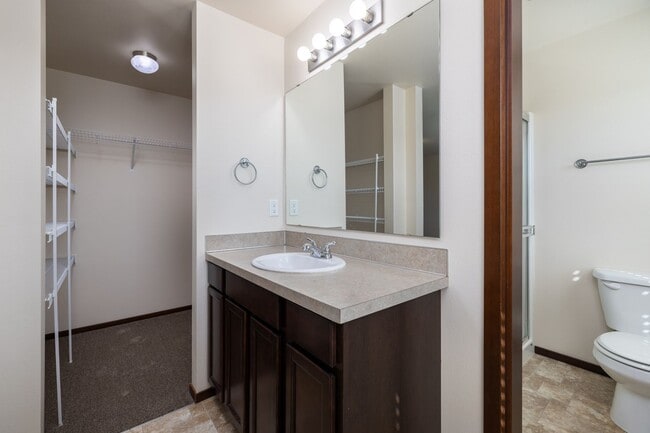 Building Photo - Gilkey 425,LLC#17