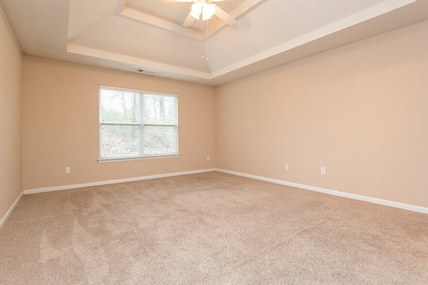 Building Photo - 4202 Cedar Tree Run