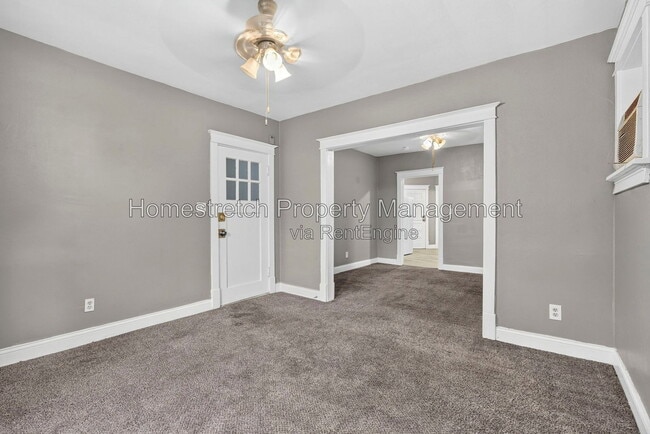 Building Photo - 3107 Osceola St