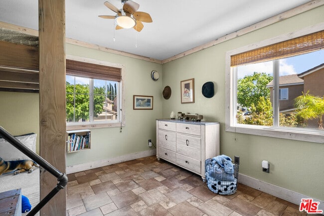 Building Photo - 28123 Gibraltar Ln