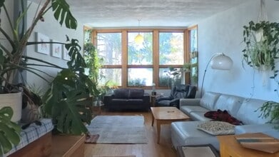 Building Photo - 3006 Wanuona Way, Madison, WI 53713