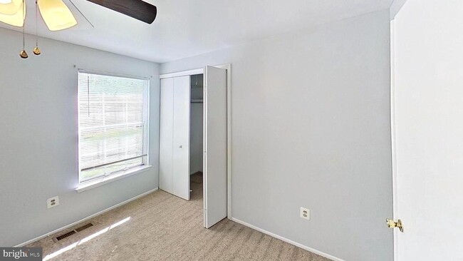Building Photo - 3699 Kempsford Field Pl