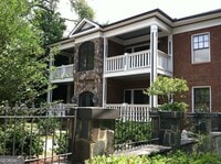 Building Photo - 685 Penn Ave NE