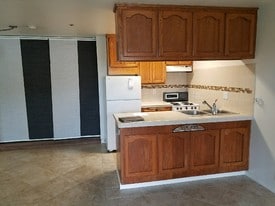 Building Photo - 17210 Newhope St