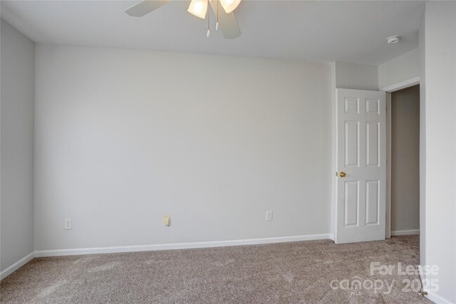 Building Photo - 12411 Stratfield Pl Cir
