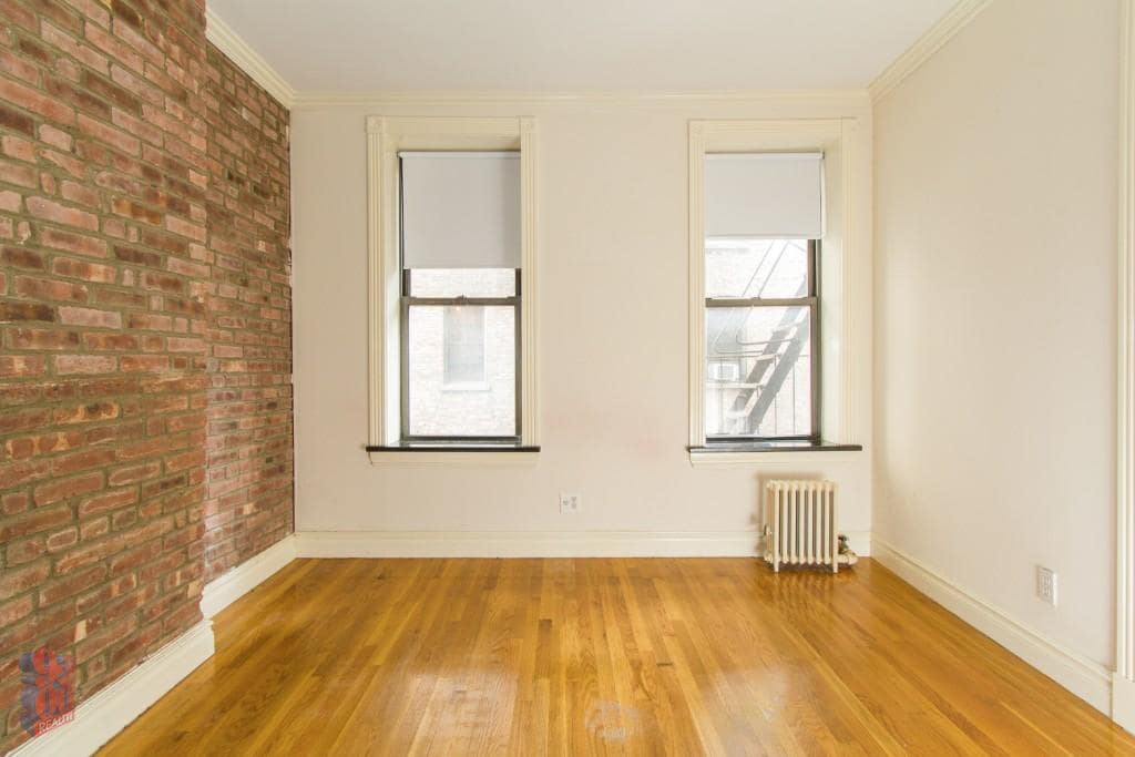 Building Photo - 95 Perry St