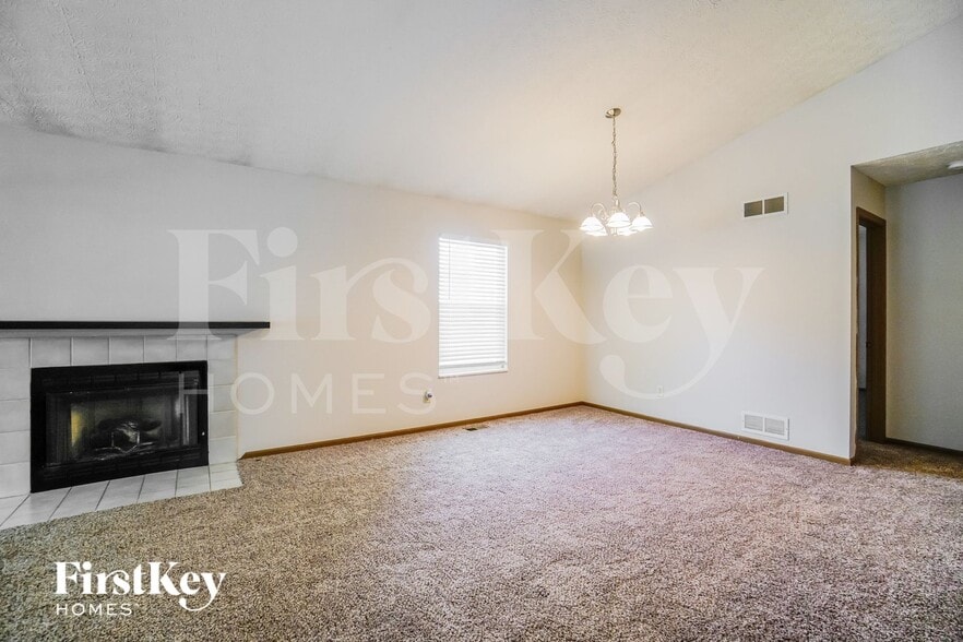 Building Photo - 1634 Golden Cloud Ln