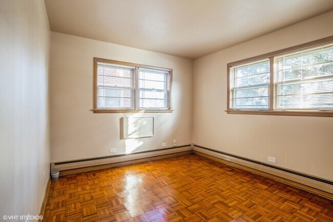 Building Photo - 1022 Arnold Ct