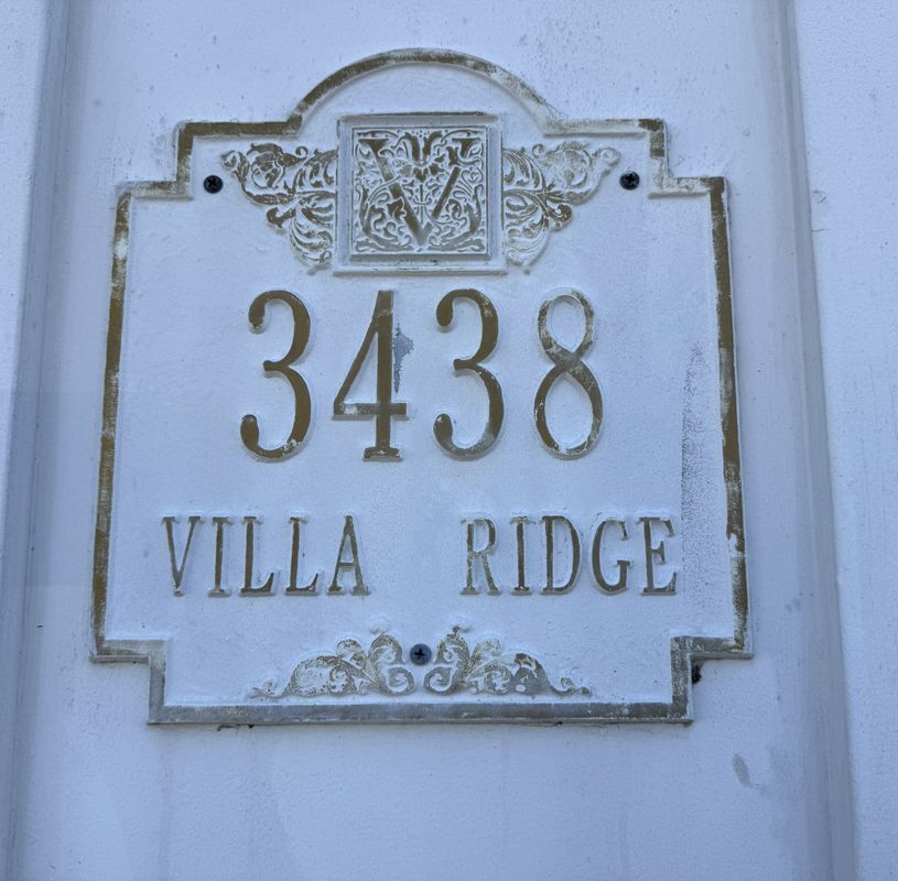 Building Photo - 3438 Villa Ridge