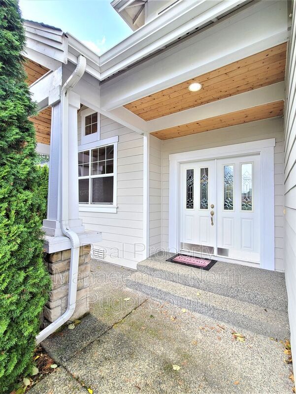 Building Photo - 19630 9th Pl W