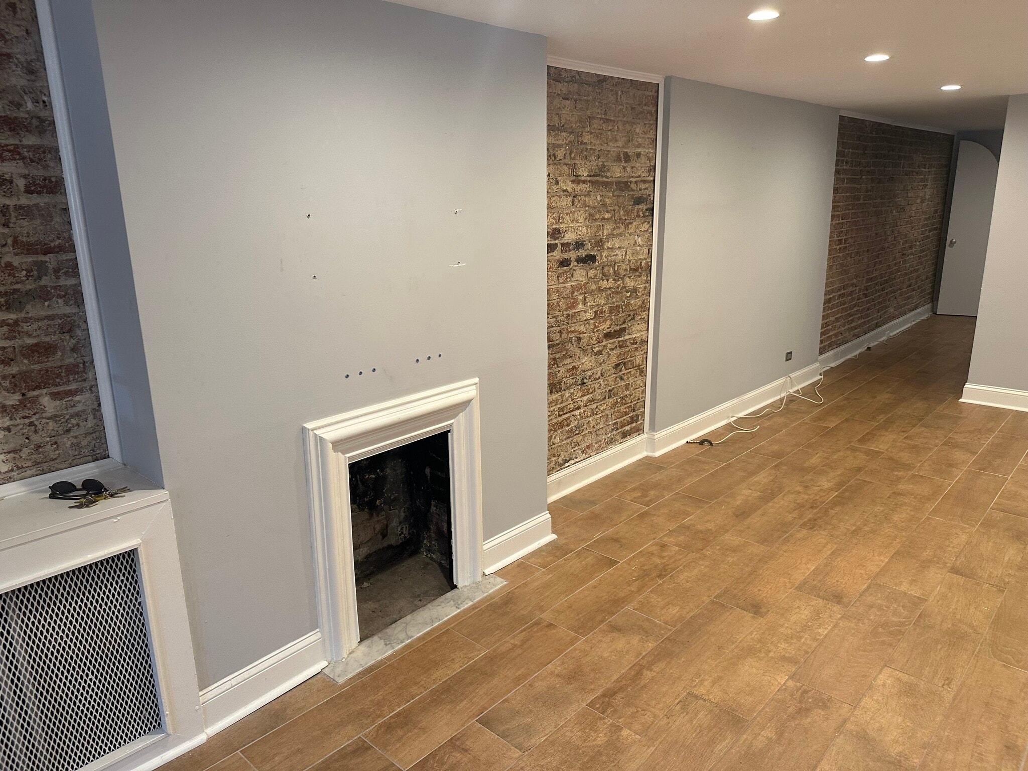 Building Photo - 1721 Riggs Pl NW