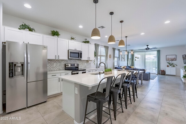 Building Photo - 22638 E Quintero Ct