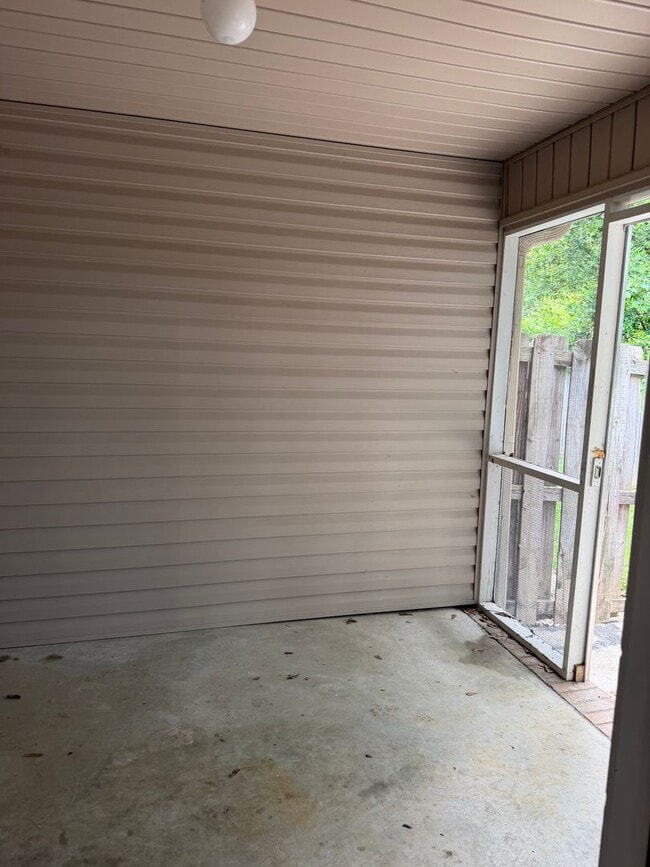 Building Photo - Grovetown Townhome, Primary Bedroom on Main Level