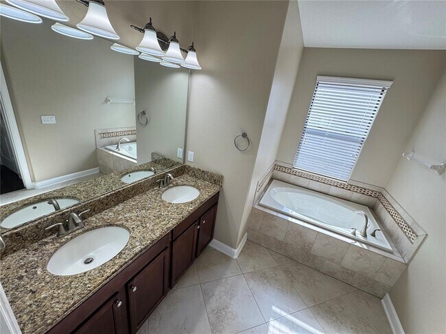 Building Photo - 8964 Azalea Sands Ln