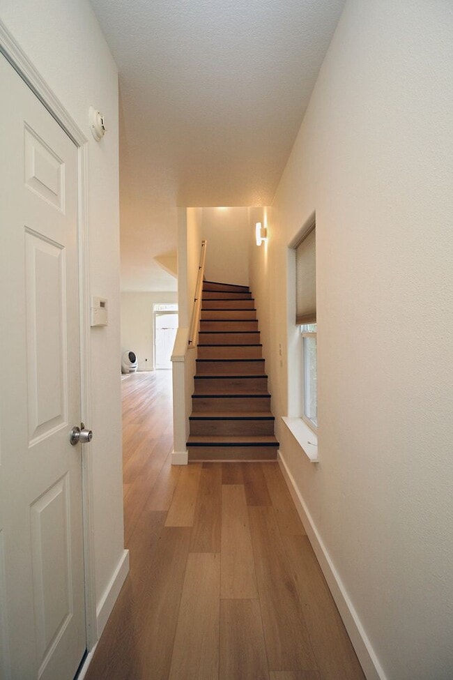 Building Photo - 8522 N Haven Ave