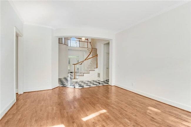 Building Photo - 290 Windsor Gate Cove NE