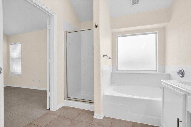 Building Photo - 6003 Decker Ridge Ct