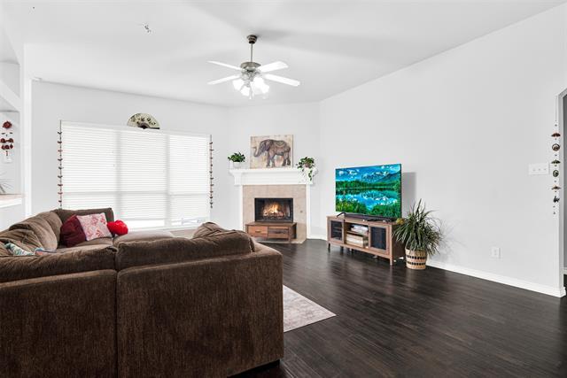 Building Photo - 15742 Bull Run Dr