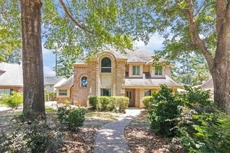 Building Photo - 13618 Jessica Ln