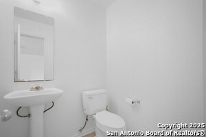 Building Photo - 117 Gatewood Mist