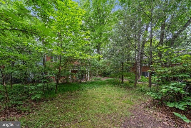 Building Photo - 8532 Geren Rd