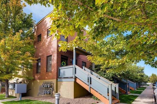 Primary Photo - One Bed Two Story Condo in The Steel Yards...