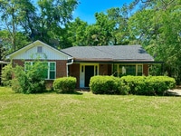 Building Photo - 1104 Williams St