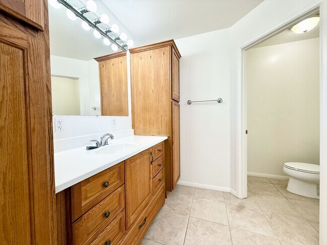 Building Photo - Charming Updated Home  Paulden