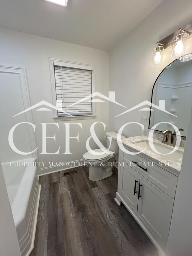 Building Photo - 7107 SC-215