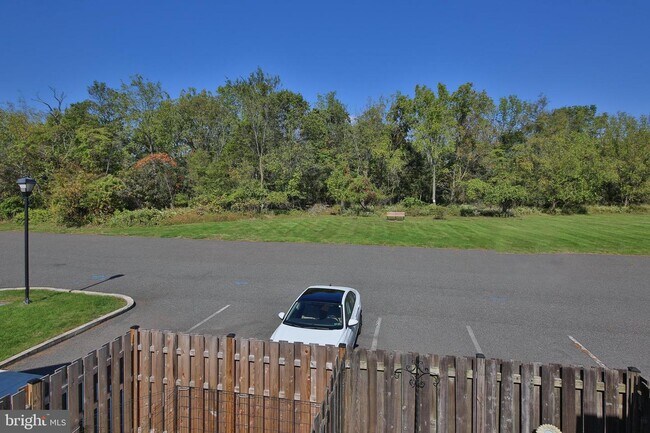 Building Photo - 159 Oberlin Terrace