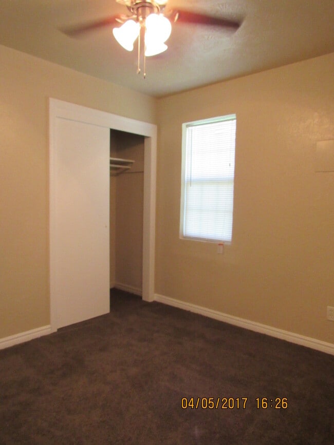 Building Photo - Pet Friendly :) SECTION 8 ACCEPTED!