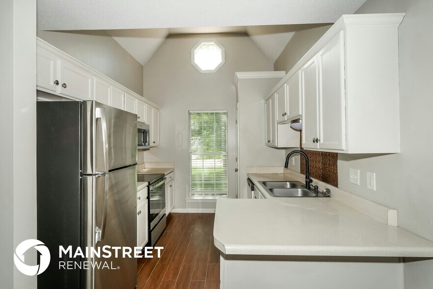 Building Photo - 1424 Marhill Cove