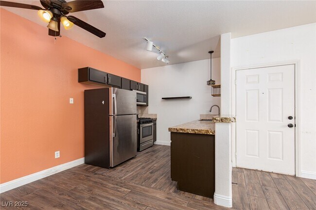 Building Photo - 4960 Harrison Dr