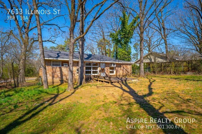 Building Photo - Cute 3 Bedroom Midtown Home