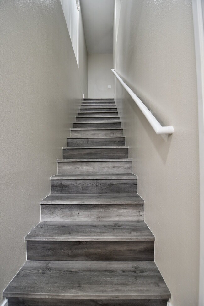 Building Photo - 7173 S Durango Dr