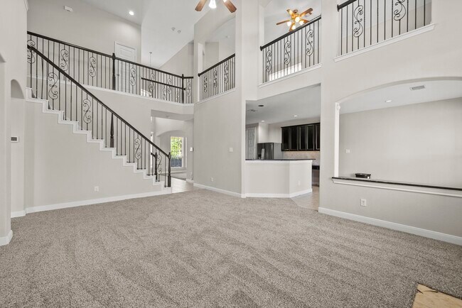 Building Photo - 2203 Rocky Shores Ln