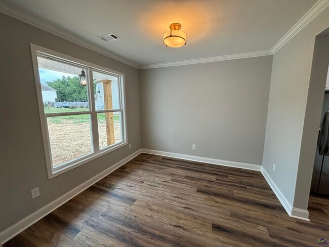 Building Photo - 215 McEwen Ct