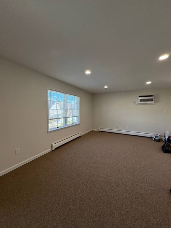 Building Photo - Seneca Avenue