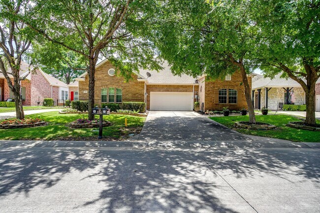 Building Photo - 709 Scenic Ranch Cir