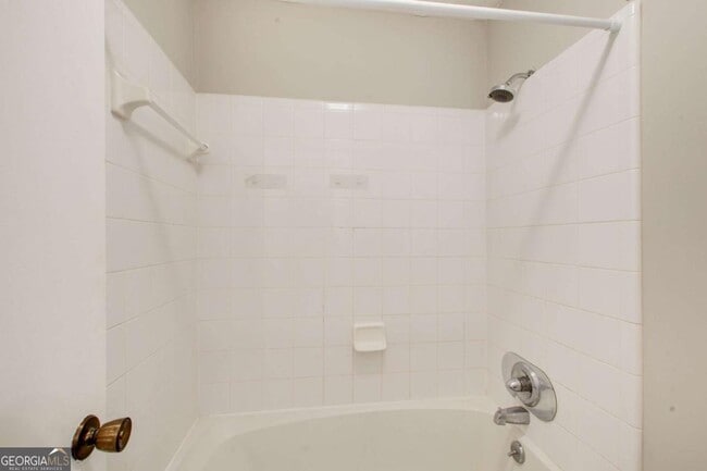 Building Photo - 805 Tuxworth Cir