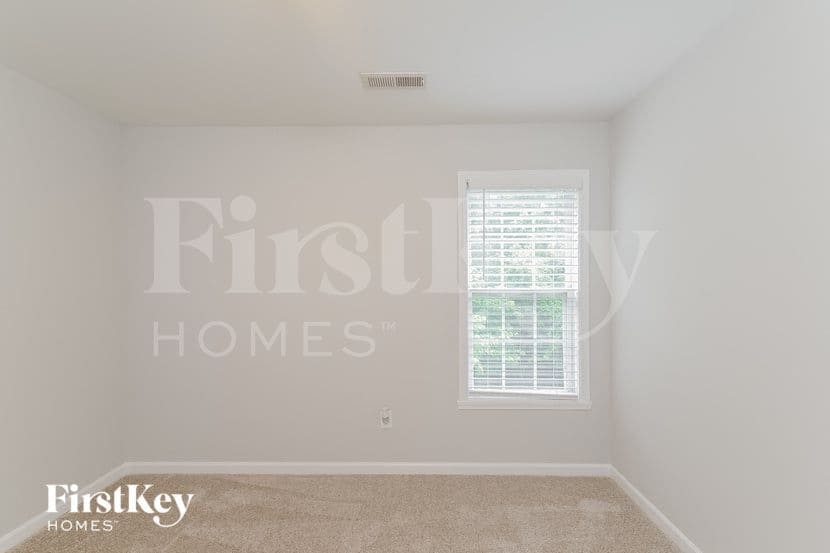 Building Photo - 5849 Bushberry Ct