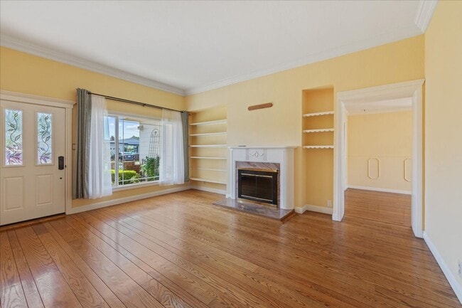 Building Photo - 833 Ocean View Ave
