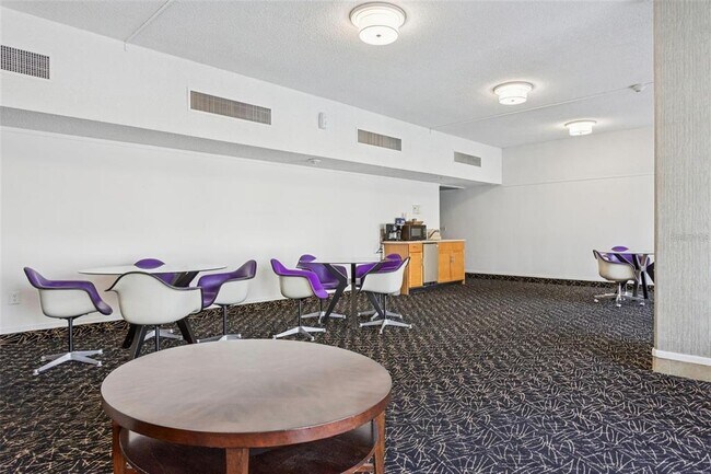 Building Photo - 4141 Bayshore Blvd