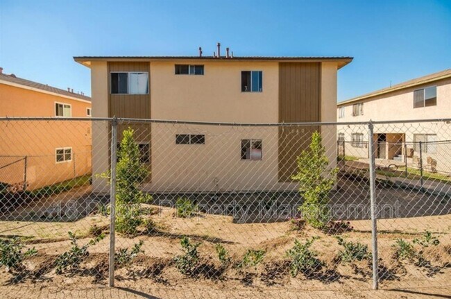 Building Photo - 840 Grand Ave