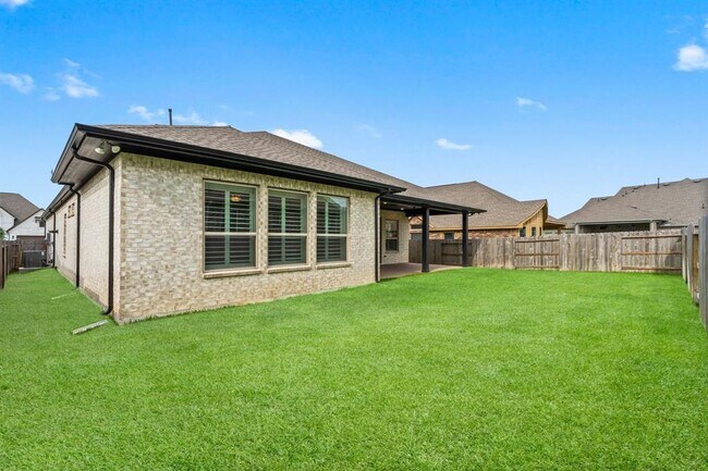 Building Photo - 32336 Noble Crk Dr