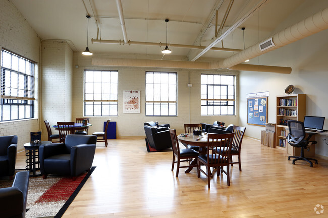 Library Room - Historic Blue Bell Lofts