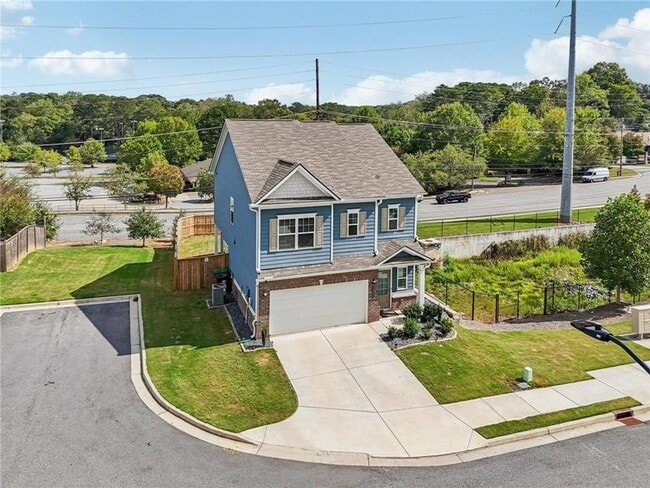 Building Photo - 3890 Clarington Dr